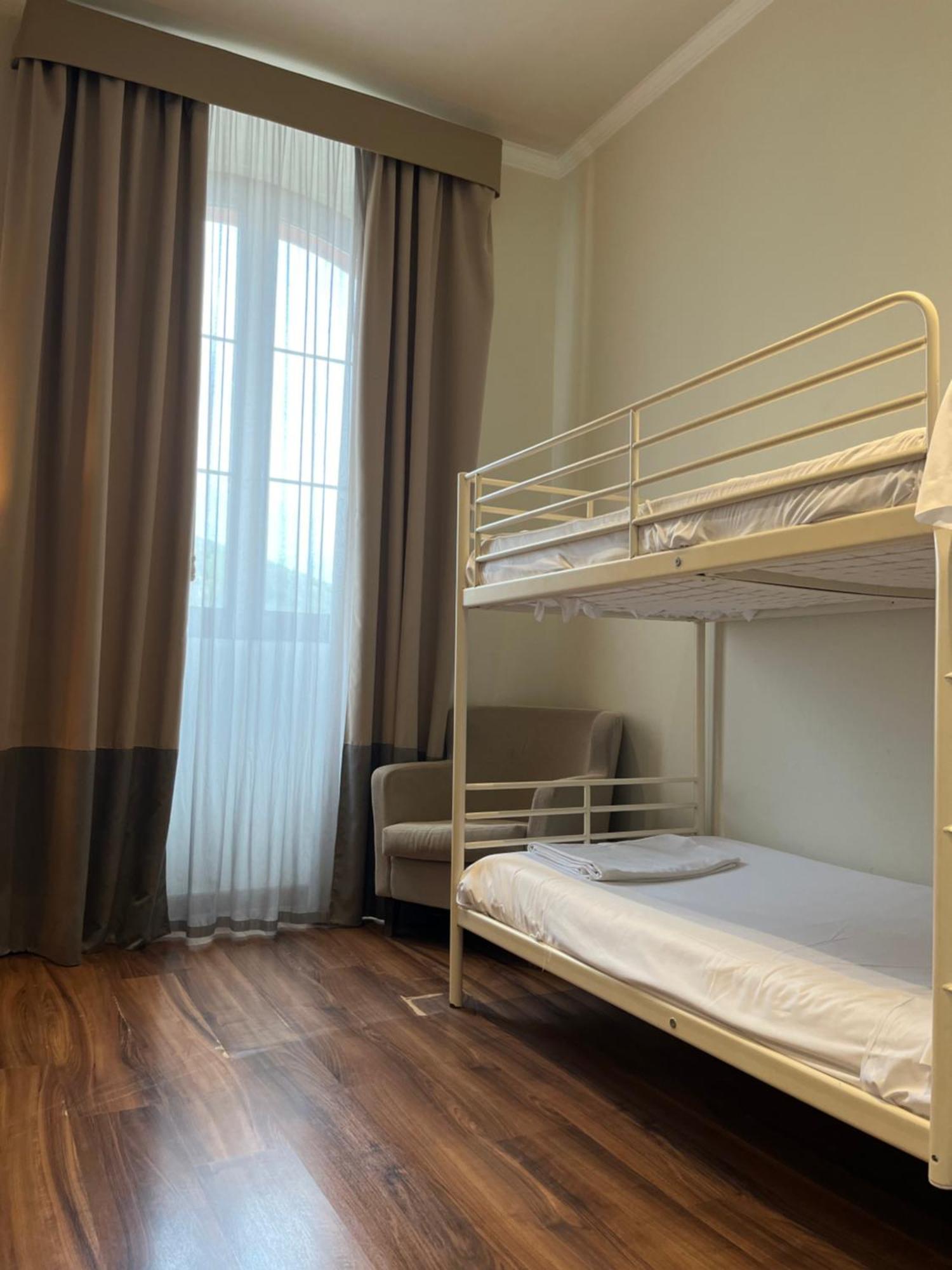 Hotel Termas Balneario Termas Pallares อลามา เด อรากอน ภายนอก รูปภาพ